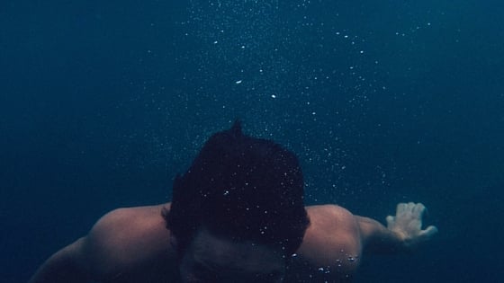 How Soon can I Swim After a Hair Transplant